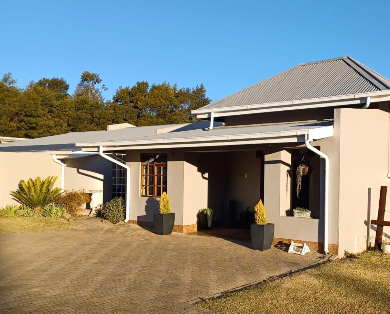 Drakensberg Mountain Retreat Pensionat Bergville Eksteriør billede